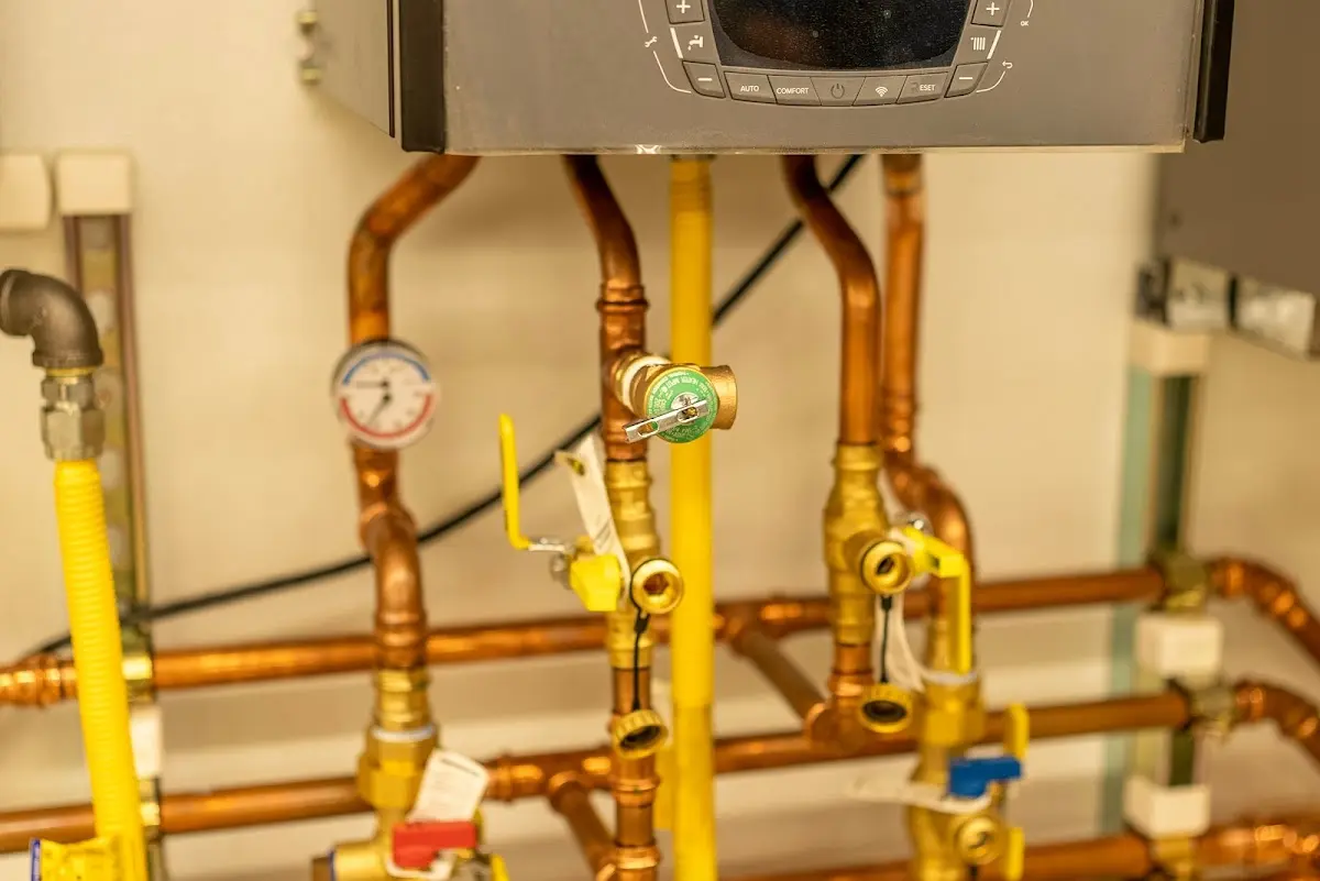 Licensed technician providing Pipe Repair for a homeowner in North Shore